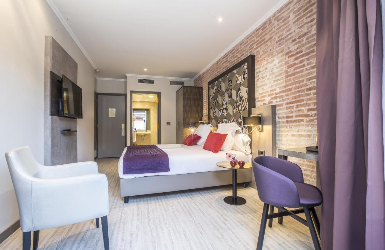 Leonardo Hotel Barcelona Las Ramblas Екстериор снимка