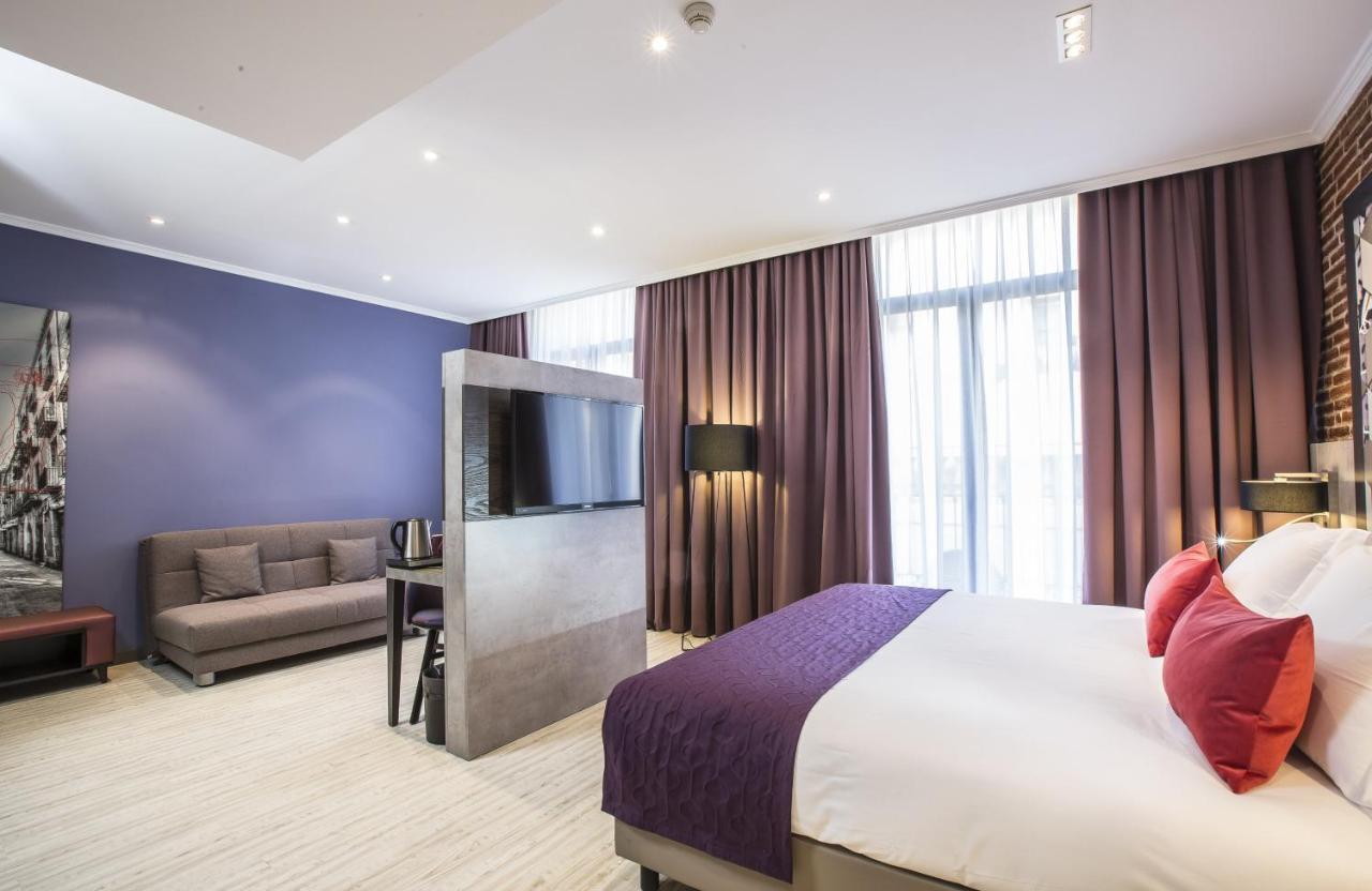 Leonardo Hotel Barcelona Las Ramblas Екстериор снимка