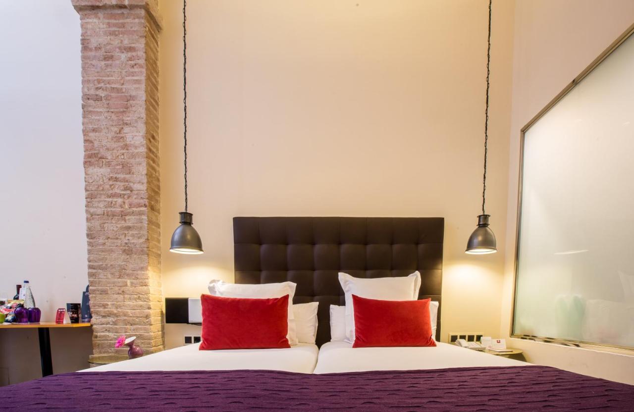Leonardo Hotel Barcelona Las Ramblas Екстериор снимка