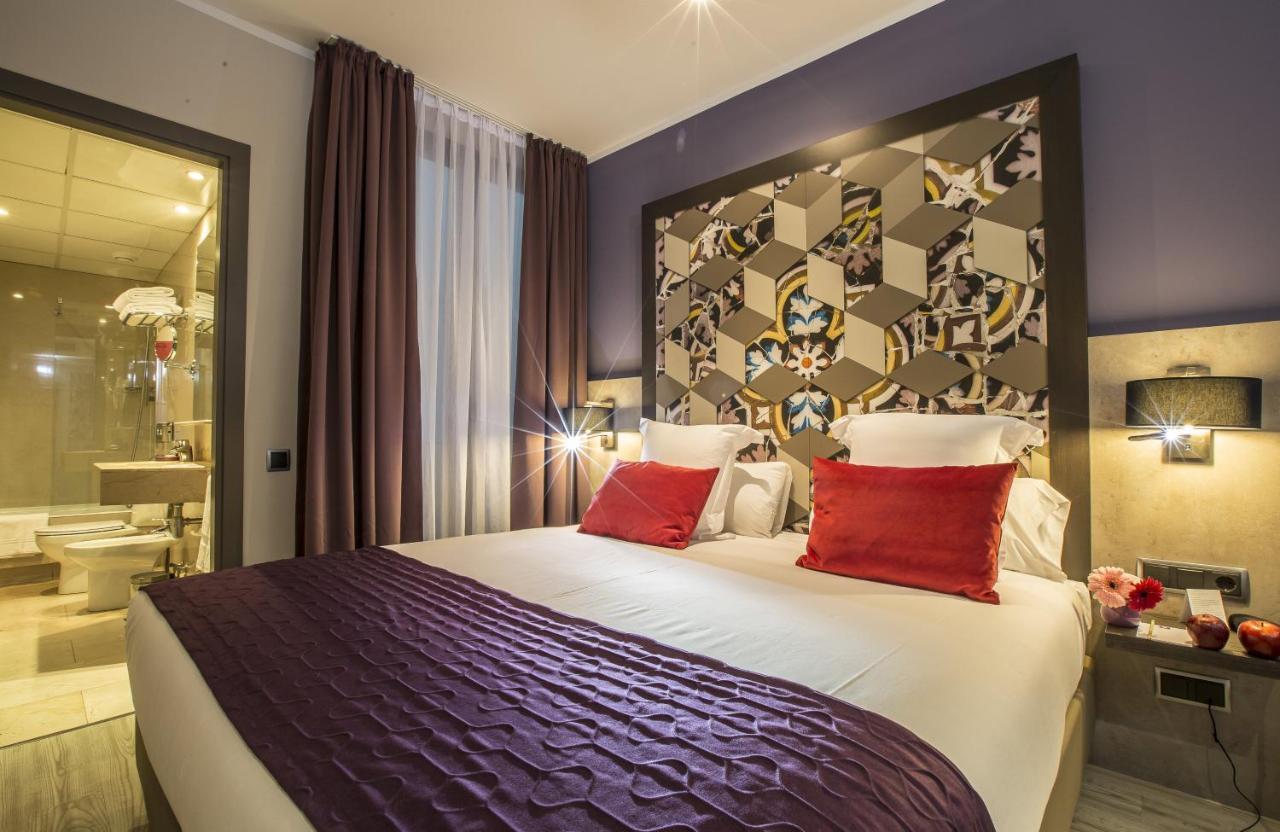 Leonardo Hotel Barcelona Las Ramblas Екстериор снимка
